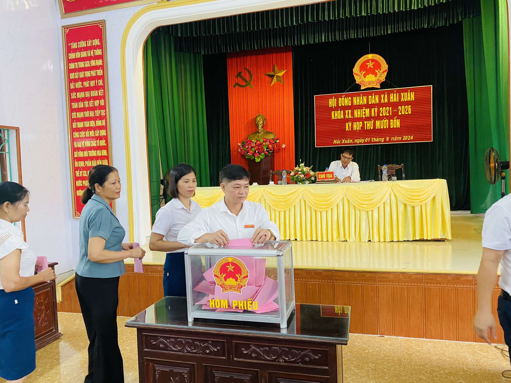 anh tin bai